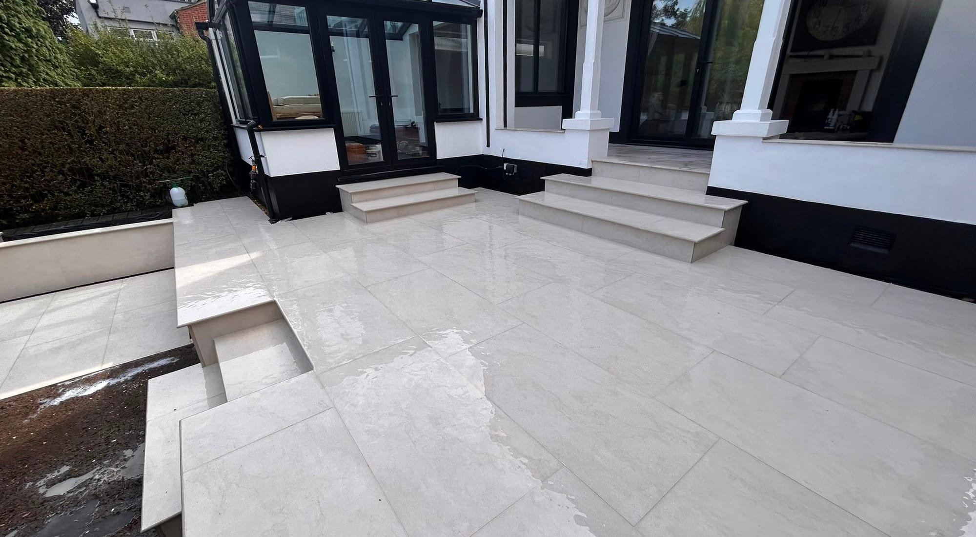 Patios & Paving by Hills Driveways & Patios in Berkshire & Surrey