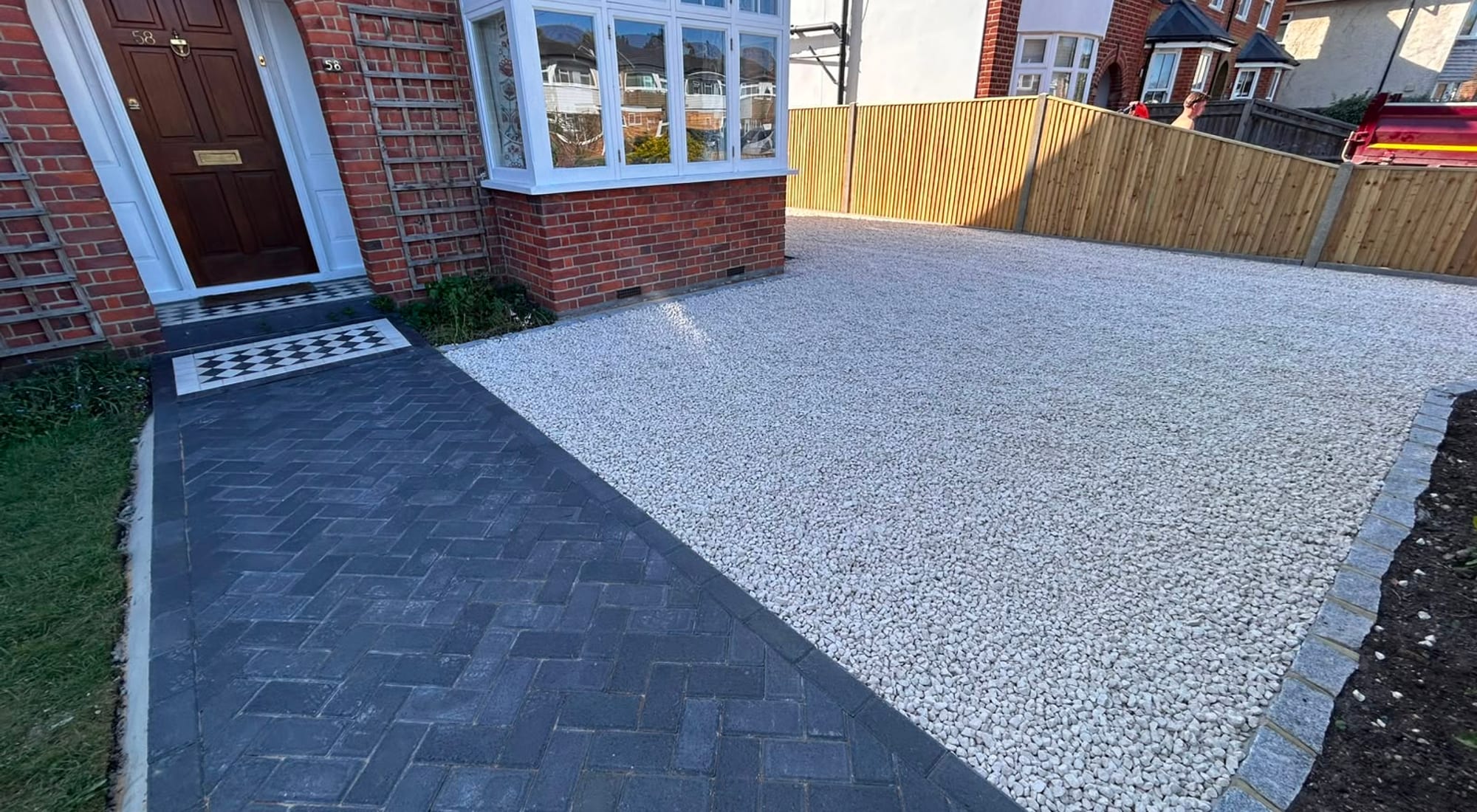 Resin Bound in Ascot by Hills Driveways & Patios